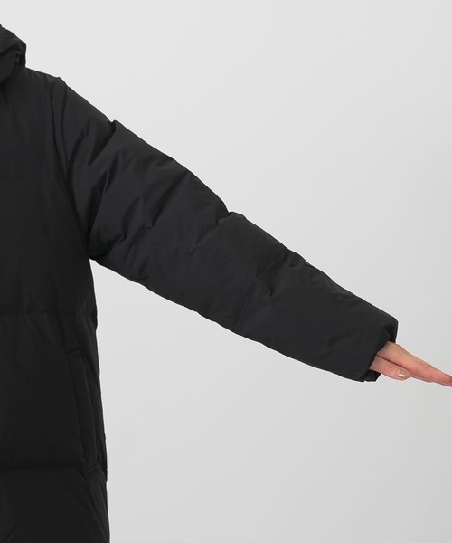 URBAN RESEARCH ROSSO WOMEN(アーバンリサーチ ロッソ)の「ミドルダウンジャケット(ダウンジャケット/コート・レディース・ベージュ/ブラック・38/36)」の9枚目の写真