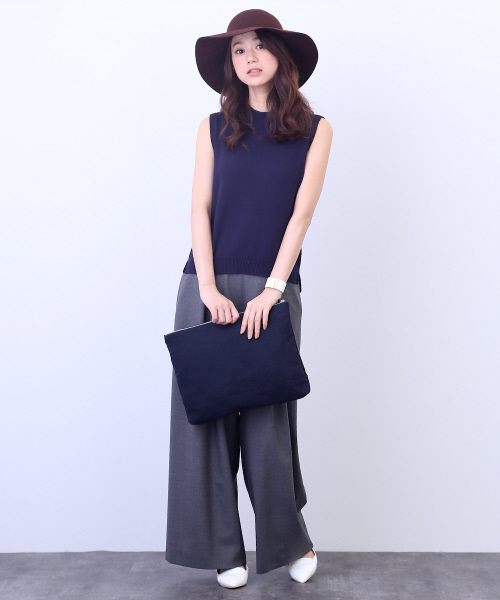 Rouge vif（ルージュヴィフ）の「Liberty別注2TONE CLUTCH（クラッチバッグ・レディース・ネイビー/グレー・FREE）」の6枚目の写真