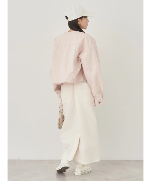 earth music&ecology（アースミュージックアンドエコロジー）の「ノーカラーツイルブルゾン（ブルゾン・レディース・インディゴブルー/オフホワイト/ピンクベージュ・FREE）」の19枚目の写真