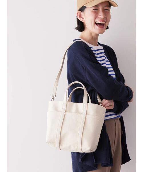 AMERICAN HOLIC(アメリカンホリック)の「撥水加工2WAYマルチポケットキャンバスBAG(エコバッグ/サブバッグ・レディース・アイボリー/ブラック・FREE)」の12枚目の写真