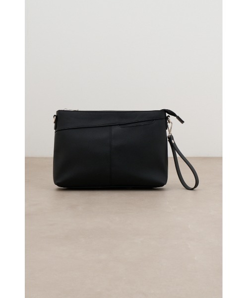 AZUL by moussy（アズールバイマウジー）の「ロゴプレートクラッチバッグ（クラッチバッグ・メンズ・ブラック・FREE）」の5枚目の写真