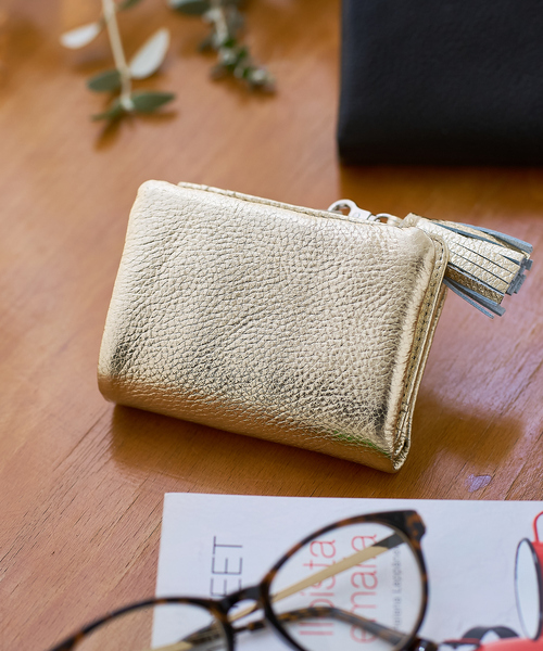 collex(コレックス)の「【WEB限定】【BEAURE/ヴュレ】カウレザー二つ折りウォレット(財布・レディース・ゴールド/ホワイト/グリーン/シルバー/ブラック・フリー)」の5枚目の写真