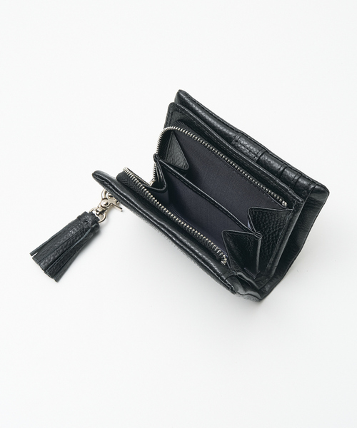 collex(コレックス)の「【WEB限定】【BEAURE/ヴュレ】カウレザー二つ折りウォレット(財布・レディース・ゴールド/ホワイト/グリーン/シルバー/ブラック・フリー)」の11枚目の写真