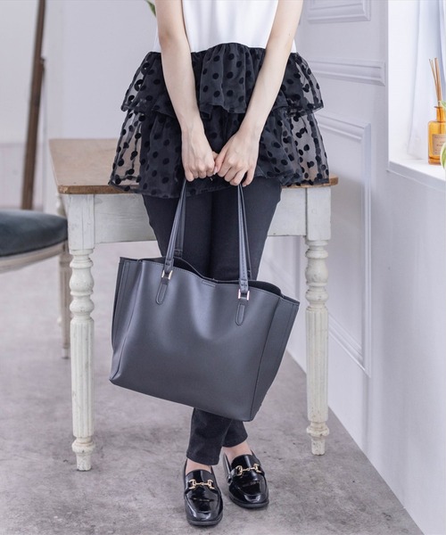 clear（クリア）の「トートバック[A4サイズ収納可]（トートバッグ・レディース・ブラック/グレイッシュベージュ/アイボリー・F）」の7枚目の写真