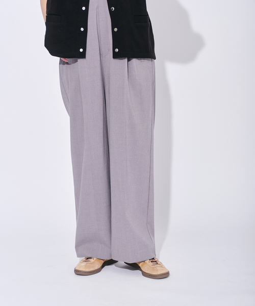 adidas（アディダス）の「【ADIDAS / アディダス】TOBACCO:スニーカー（スニーカー・レディース・ベージュ・24.5cm/24cm/23.5cm/25cm）」の3枚目の写真