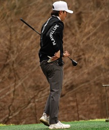 HARA　DIVINER GOLF クルーネックプルオーバー HARA DIVINER GOLF クルーネックプルオーバー HARA様専用