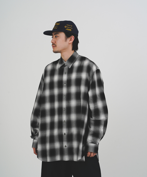 WILLY CHAVARRIA(ウィリーチャバリア)の「【THE SEED BY WILLY CHAVARRIA】L/S CHECK SHIRTS(シャツ/ブラウス・メンズ・ブルー系その他/ブラック・40/38/42)」の9枚目の写真