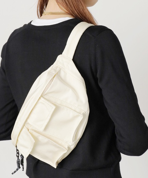 ROOPTOKYO（ループトウキョウ）の「ナイロンショルダーバック（ボディバッグ/ウエストポーチ・メンズ・アイボリー/ブラック/カーキ/オリーブ・FREE）」の2枚目の写真