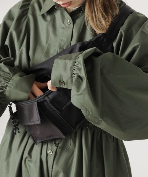 ROOPTOKYO（ループトウキョウ）の「ナイロンショルダーバック（ボディバッグ/ウエストポーチ・メンズ・アイボリー/ブラック/カーキ/オリーブ・FREE）」の7枚目の写真