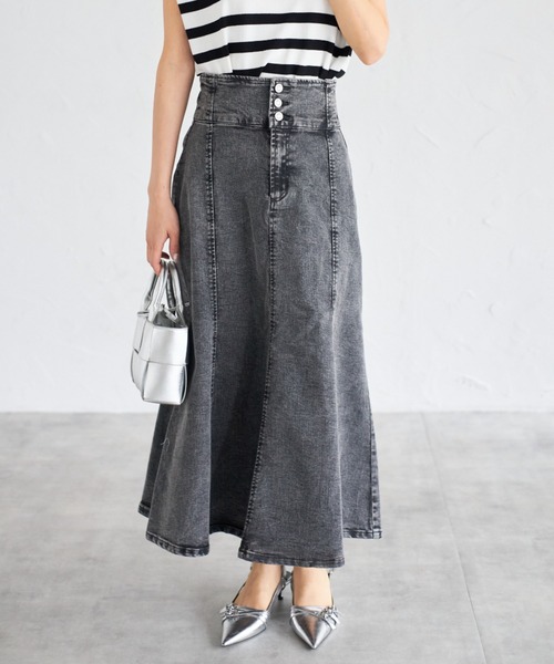 tocco closet(トッコ クローゼット)の「【ZOZO限定】フロントボタンデニムマーメイドスカート(スカート・レディース・ブラック/グレー/ブルー・M)」の19枚目の写真