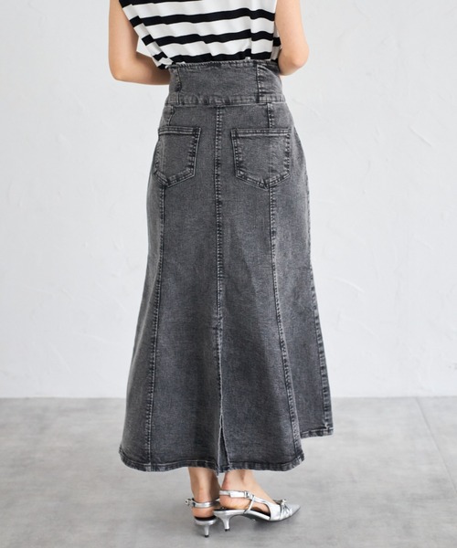 tocco closet(トッコ クローゼット)の「【ZOZO限定】フロントボタンデニムマーメイドスカート(スカート・レディース・ブラック/グレー/ブルー・M)」の21枚目の写真