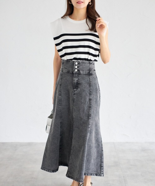tocco closet(トッコ クローゼット)の「【ZOZO限定】フロントボタンデニムマーメイドスカート(スカート・レディース・ブラック/グレー/ブルー・M)」の22枚目の写真