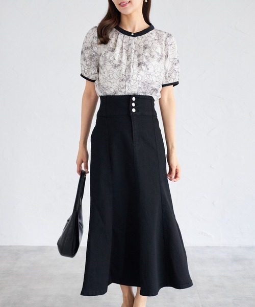 tocco closet(トッコ クローゼット)の「【ZOZO限定】フロントボタンデニムマーメイドスカート(スカート・レディース・ブラック/グレー/ブルー・M)」の8枚目の写真