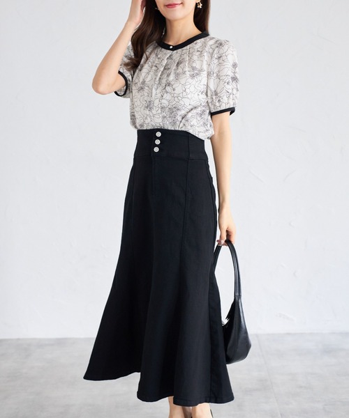 tocco closet(トッコ クローゼット)の「【ZOZO限定】フロントボタンデニムマーメイドスカート(スカート・レディース・ブラック/グレー/ブルー・M)」の9枚目の写真