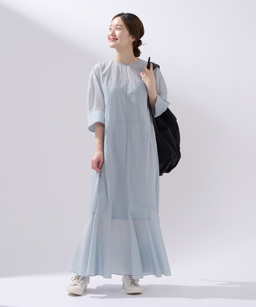 IENA（イエナ）の「エアーナイロンシアーワンピース（ワンピース・レディース・ブラック/スカイブルー・36/38）」の7枚目の写真