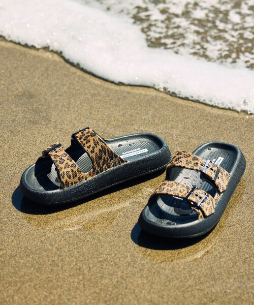 FREAK'S STORE(フリークスストア)の「限定展開 FREAK'S STORE OUTDOORS/フリークスアウトドアーズ ダブルストラップ リカバリー スライドサンダル(サンダル・メンズ・ブラック/レオパード・23.0cm/24.0cm/25.0cm/26.0cm/27.0cm/28.0cm)」の6枚目の写真