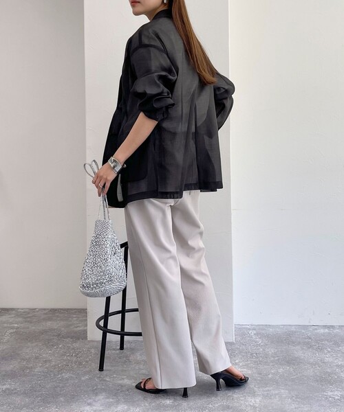 fredy emue（フレディエミュ）の「リブ リラックスパンツ（その他パンツ・レディース・ベージュ/ブラック/チャコールグレー・36/38）」の7枚目の写真