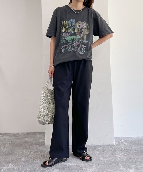 fredy emue（フレディエミュ）の「リブ リラックスパンツ（その他パンツ・レディース・ベージュ/ブラック/チャコールグレー・36/38）」の17枚目の写真