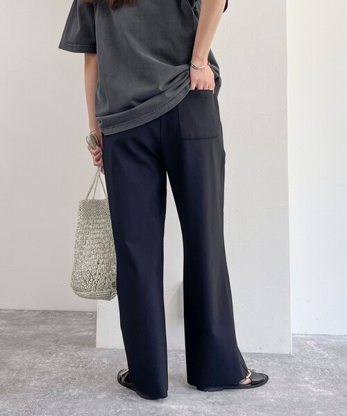 fredy emue（フレディエミュ）の「リブ リラックスパンツ（その他パンツ・レディース・ベージュ/ブラック/チャコールグレー・36/38）」の19枚目の写真