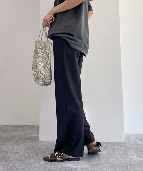 fredy emue（フレディエミュ）の「リブ リラックスパンツ（その他パンツ・レディース・ベージュ/ブラック/チャコールグレー・36/38）」の20枚目の写真