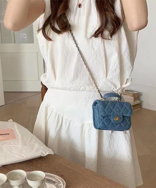 KOBE LETTUCE（コウベレタス）の「ミニチェーンバッグ（ショルダーバッグ・レディース・アイボリー/ブラック/シルバー/ピンク/ブルー系・F）」の21枚目の写真