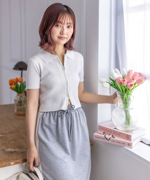 clear（クリア）の「ダブルジップ半袖ニットトップス（ニット/セーター・レディース・ブラック/オフホワイト/ピンク/グレー/パープル系その他/チャコールグレー・F）」の16枚目の写真