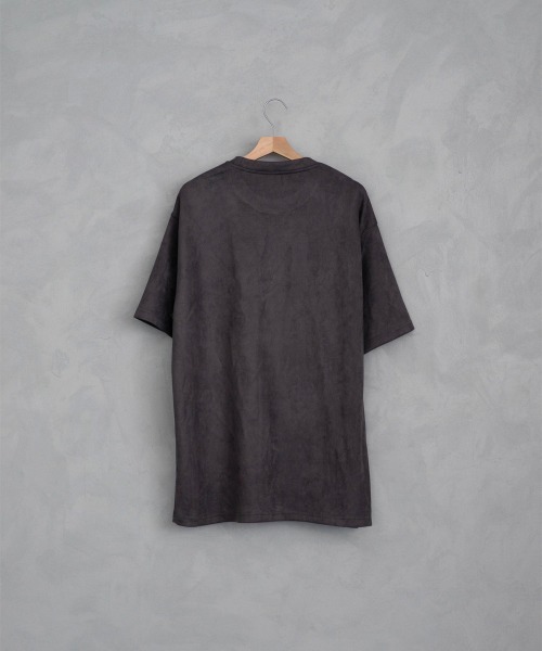 Shoowtime(ショウタイム)の「ビッグシルエットポリスウェード半袖トップス / Tシャツ(Tシャツ/カットソー・メンズ・カーキ系/アイボリー/ブラック/ブラウン系/グレー/ライトグリーン系・MEDIUM/LARGE/X-LARGE)」の13枚目の写真