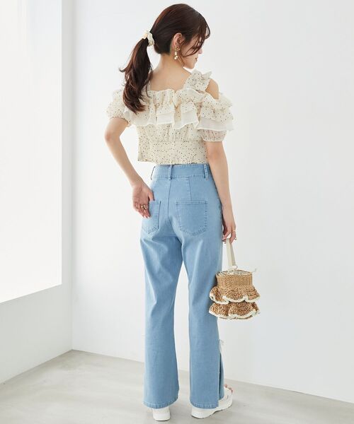 MAJESTIC LEGON（マジェスティックレゴン）の「ミルフィーユフリルショートブラウス（シャツ/ブラウス・レディース・ブラック系その他/ホワイト系その他2/ホワイト系その他/ブルー系その他2・MEDIUM）」の10枚目の写真