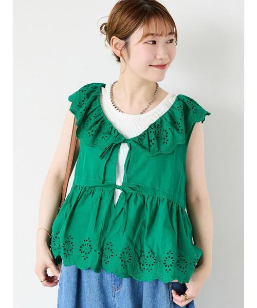 ehka sopo（エヘカソポ）の「◎ラッフルカラーレースベスト（シャツ/ブラウス・レディース・ブラック/オフホワイト/グリーン/キナリ・F）」の13枚目の写真