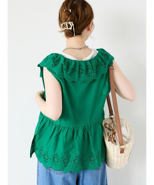 ehka sopo（エヘカソポ）の「◎ラッフルカラーレースベスト（シャツ/ブラウス・レディース・ブラック/オフホワイト/グリーン/キナリ・F）」の15枚目の写真