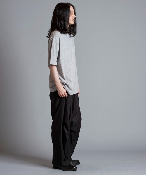 NO ID.(ノーアイディ)の「【NO ID.】5.6oz Big Silhouette Crew Neck T-shirt / 5.6オンス ビッグ シルエット クルー ネック Tシャツ(Tシャツ/カットソー・メンズ・ブラック/ネイビー/ホワイト/グレー・ONE SIZE)」の12枚目の写真