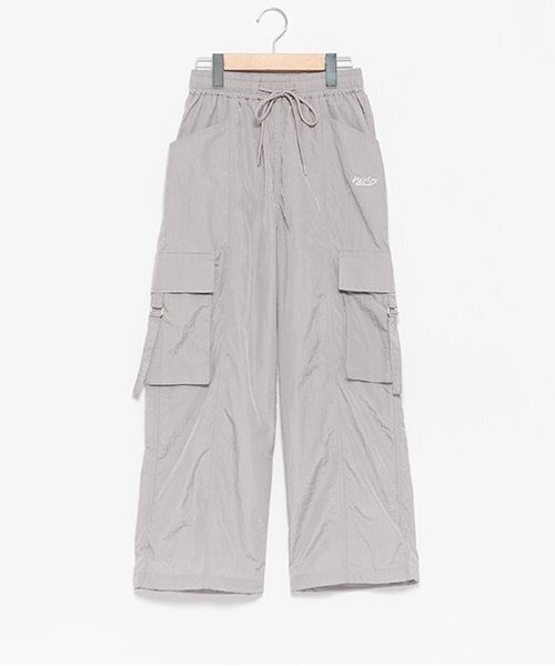 LOVETOXIC（ラブトキシック）の「【LTXC】シャイニーカーゴパンツ（その他パンツ・キッズ・アイボリー/ブラック/グレー/ピンク・S/M/L）」の22枚目の写真