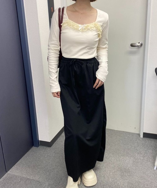 mebole(メボレ)の「レースラウンドネックロングTシャツ(Tシャツ/カットソー・レディース・アイボリー/グレー・FREE)」の16枚目の写真