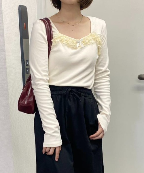 mebole(メボレ)の「レースラウンドネックロングTシャツ(Tシャツ/カットソー・レディース・アイボリー/グレー・FREE)」の11枚目の写真