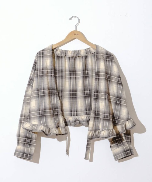 flower（フラワー）の「ペタルチェックジャケット（ノーカラージャケット・レディース・ベージュ・FREE）」の6枚目の写真