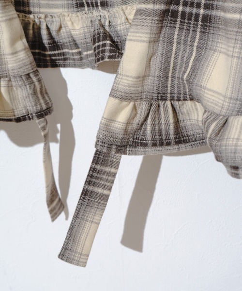flower（フラワー）の「ペタルチェックジャケット（ノーカラージャケット・レディース・ベージュ・FREE）」の7枚目の写真