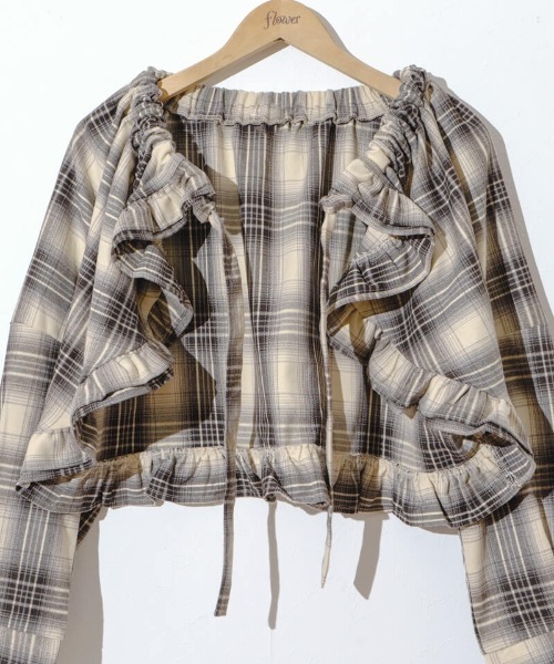 flower（フラワー）の「ペタルチェックジャケット（ノーカラージャケット・レディース・ベージュ・FREE）」の9枚目の写真