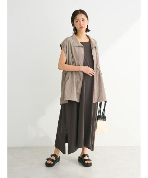 Green　Parks（グリーンパークス）の「ドロストスタンドライトベスト（ベスト・レディース・グレイッシュベージュ/ピンクベージュ/チャコールグレー・FREE）」の4枚目の写真