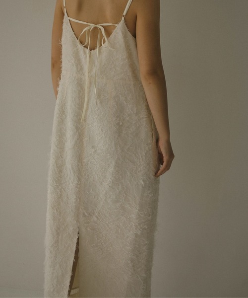 N WITH.（エヌウィズ）の「フェザーキャミワンピース（ワンピース・レディース・アイボリー/ブラック・S/M）」の3枚目の写真