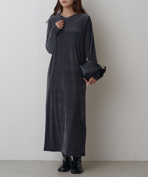 Lui's（ルイス）の「ベロアカットワンピース（ワンピース・レディース・ベージュ/ブラック/グレー・FREE）」の2枚目の写真