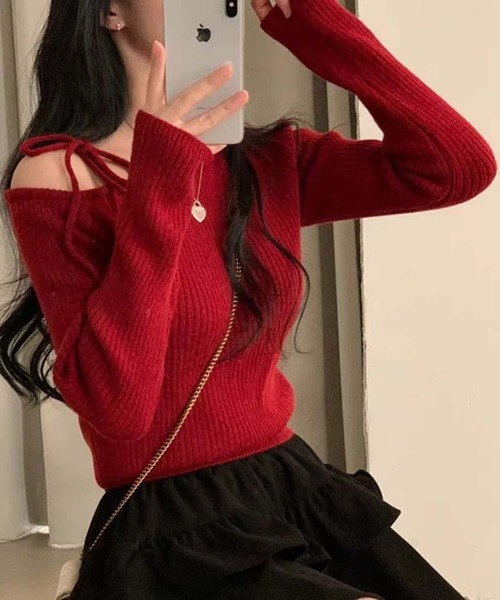 MAISON DE THERESE（メゾン ド テレーズ）の「オフショルダー　ニットトップス/セーター（ニット/セーター・レディース・ブラック/アイボリー/レッド・FREE）」の17枚目の写真