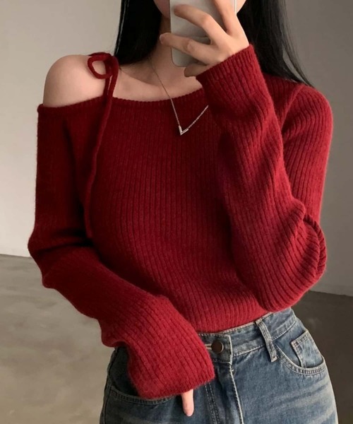 MAISON DE THERESE（メゾン ド テレーズ）の「オフショルダー　ニットトップス/セーター（ニット/セーター・レディース・ブラック/アイボリー/レッド・FREE）」の5枚目の写真