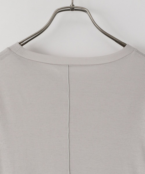 yuw（ユウ）の「シアーテレコＴ／ロングスリーブ　 242273（Tシャツ/カットソー・レディース・グレー/ブラック/ホワイト・LARGE/MEDIUM）」の6枚目の写真