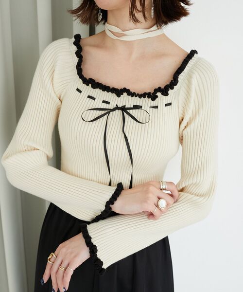 MAJESTIC LEGON（マジェスティックレゴン）の「チョーカーセットフリルリボン長袖ニット（ニット/セーター・レディース・アイボリー/レッド/ブラック/チャコールグレー・MEDIUM）」の7枚目の写真