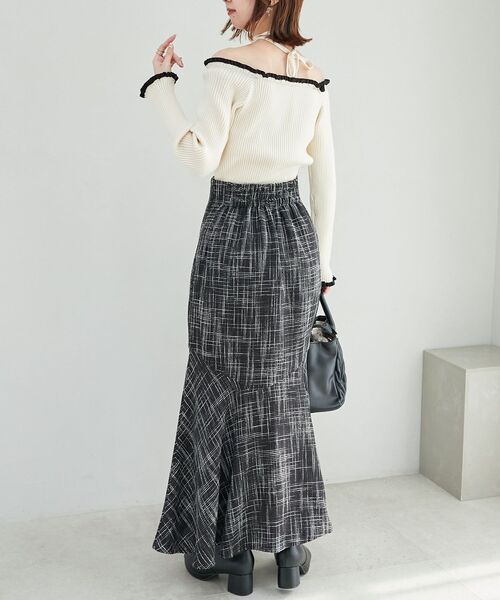 MAJESTIC LEGON（マジェスティックレゴン）の「チョーカーセットフリルリボン長袖ニット（ニット/セーター・レディース・アイボリー/レッド/ブラック/チャコールグレー・MEDIUM）」の10枚目の写真