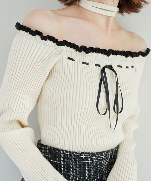 MAJESTIC LEGON（マジェスティックレゴン）の「チョーカーセットフリルリボン長袖ニット（ニット/セーター・レディース・アイボリー/レッド/ブラック/チャコールグレー・MEDIUM）」の14枚目の写真