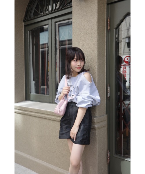 JUMELLE（ジュメロ）の「one shoulder sweat（スウェット・レディース・グレー・FREE）」の18枚目の写真