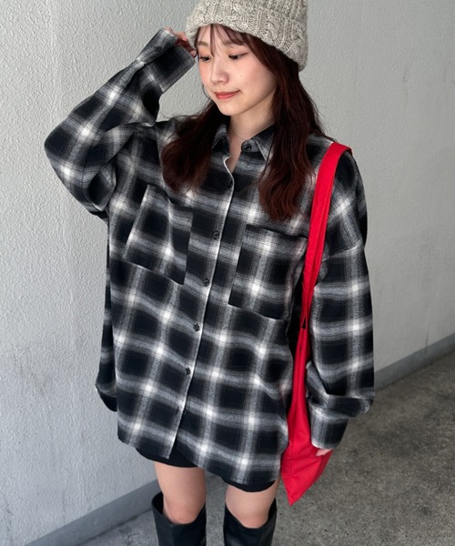 EPIMI E'PIMMY（エピミエピミー）の「オンブレチェックビッグシャツ（シャツ/ブラウス・レディース・ブラウン/アイボリー/ブラック・MEDIUM）」の7枚目の写真