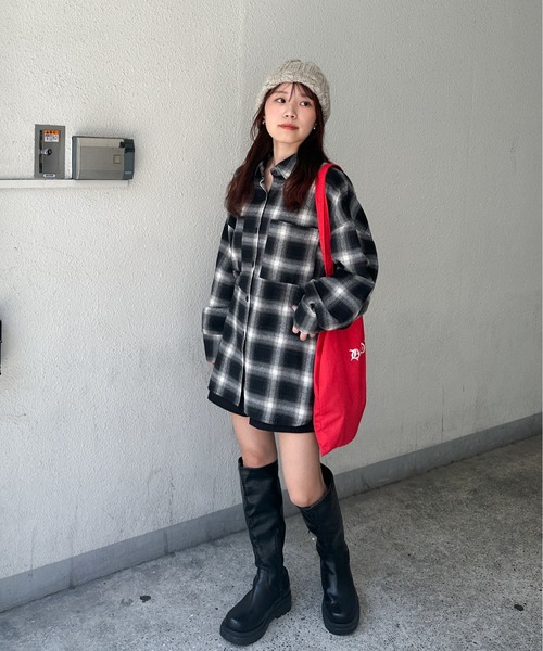 EPIMI E'PIMMY（エピミエピミー）の「オンブレチェックビッグシャツ（シャツ/ブラウス・レディース・ブラウン/アイボリー/ブラック・MEDIUM）」の5枚目の写真