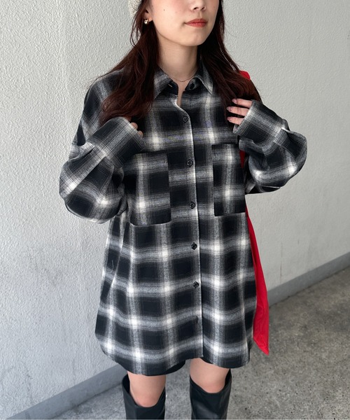 EPIMI E'PIMMY（エピミエピミー）の「オンブレチェックビッグシャツ（シャツ/ブラウス・レディース・ブラウン/アイボリー/ブラック・MEDIUM）」の8枚目の写真